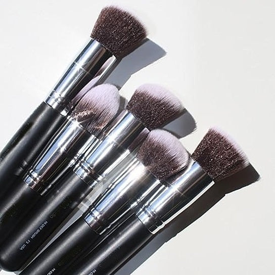 10-piece pro makeup brush set in silver – view 7